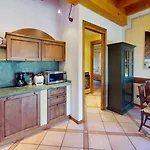 Relax For Family Pool, Wi-fi, Private Garden Garda Pleasure By Bookinggardalake