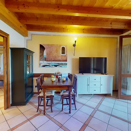 Relax For Family Pool, Wi-fi, Private Garden Garda Pleasure By Bookinggardalake Padenghe sul Garda